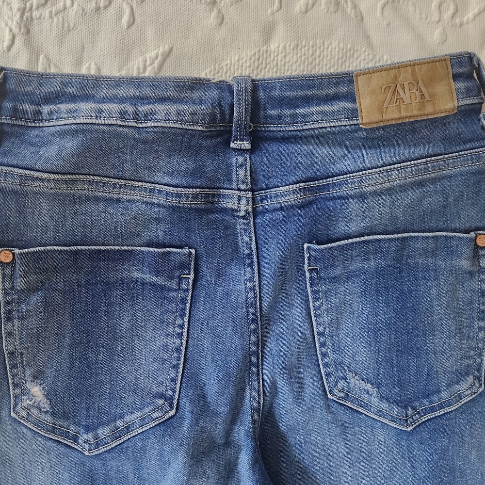 Zara high rise jeans size 28 - Picture 3 of 4